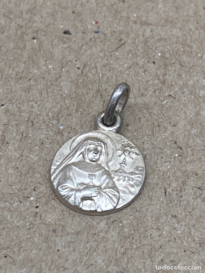 Antig&uuml;edades: Medalla de plata religiosa - Foto 1
