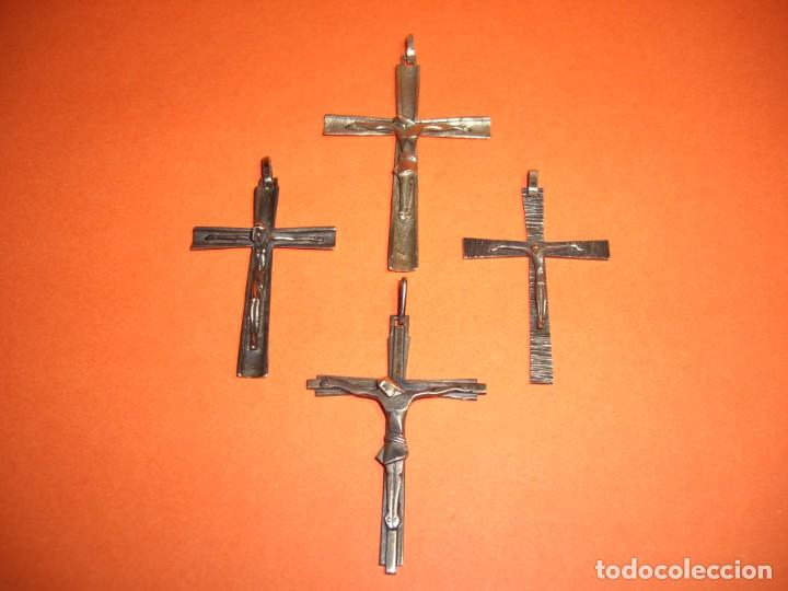 Antig&uuml;edades: CRUCIFIJOS DE PLATA. - Foto 1