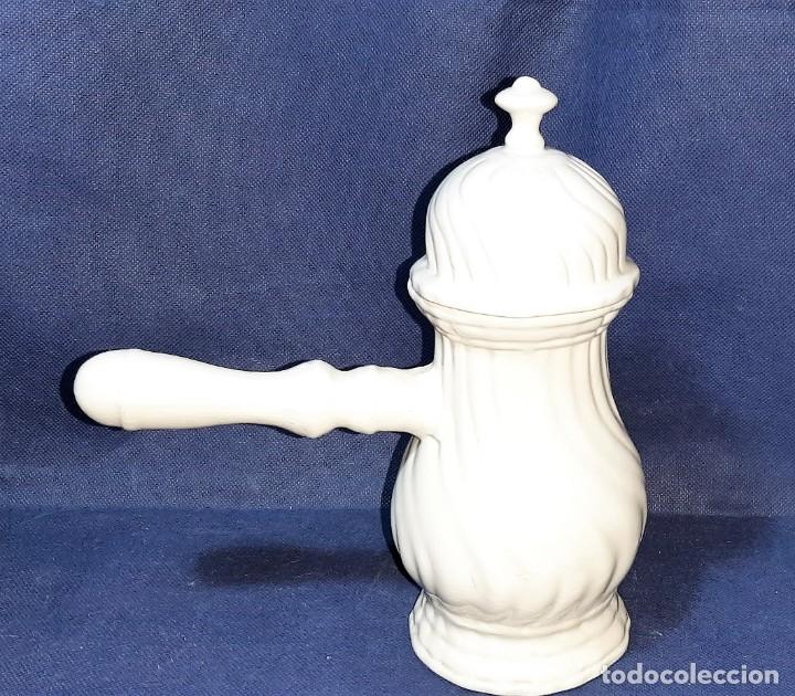 Antig&uuml;edades: Tetera antigua de porcelana - Foto 3