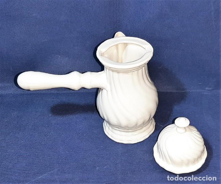 Antig&uuml;edades: Tetera antigua de porcelana - Foto 4