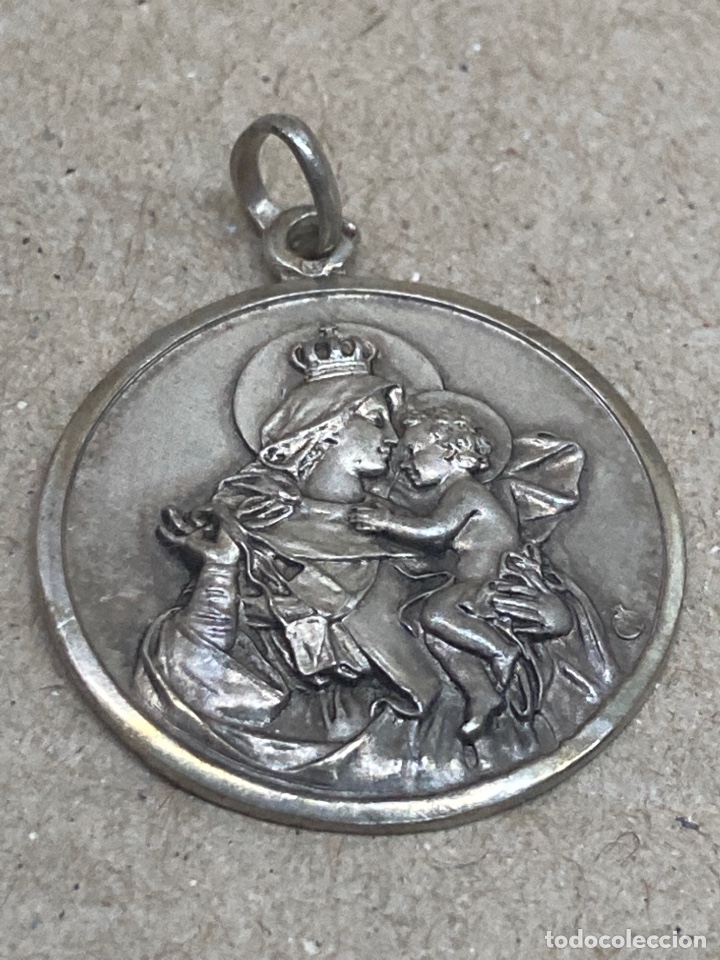 Antig&uuml;edades: Medalla de plata religiosa - Foto 1