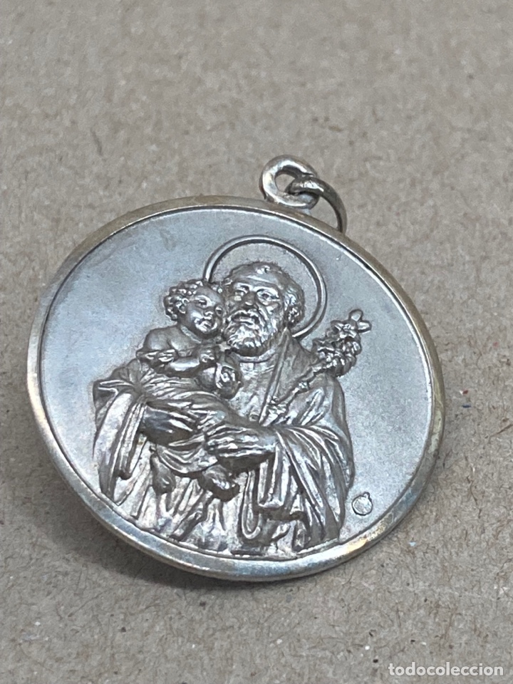 Antig&uuml;edades: Medalla de plata - Foto 1