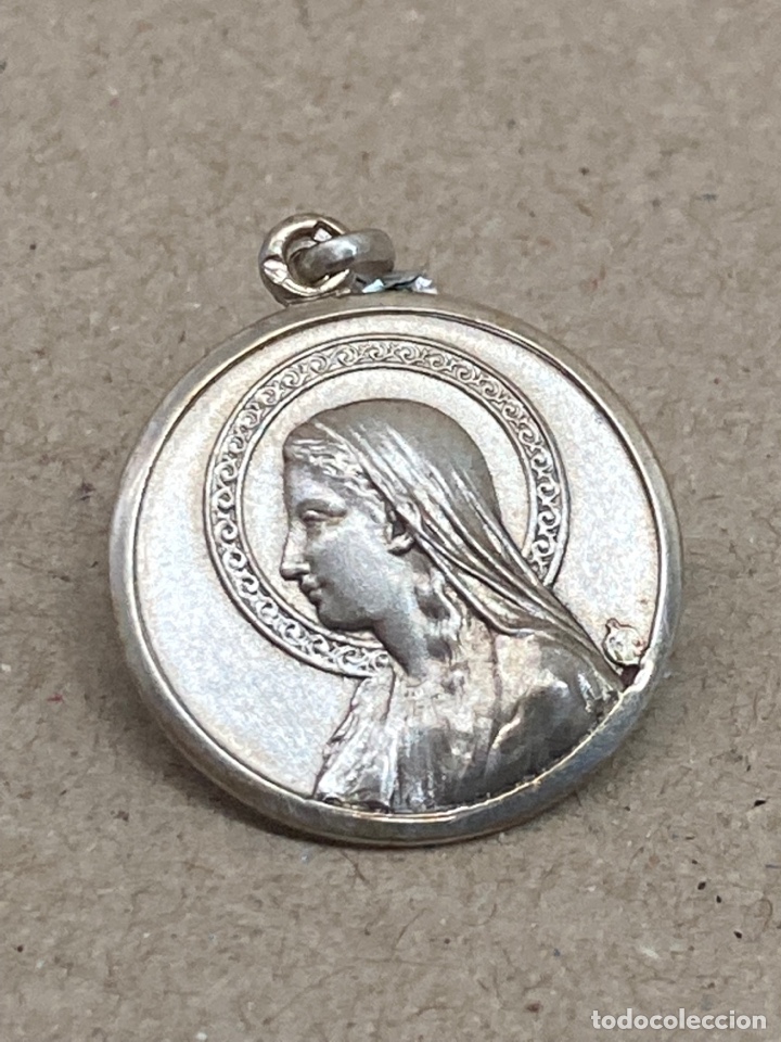 Antig&uuml;edades: Medalla de plata religiosa - Foto 1
