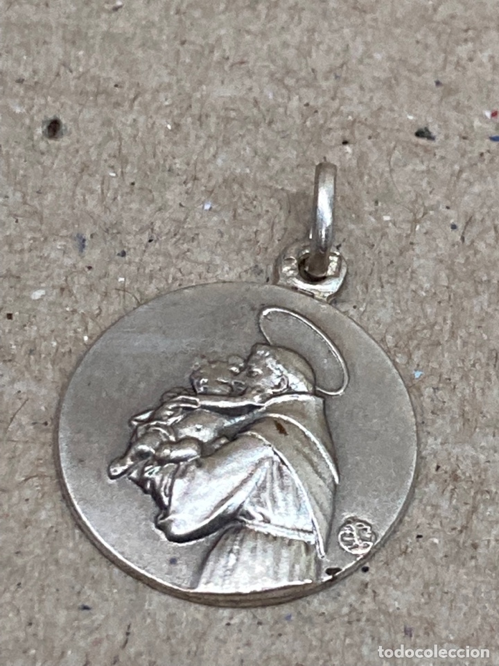 Antig&uuml;edades: Medalla de plata religiosa - Foto 1