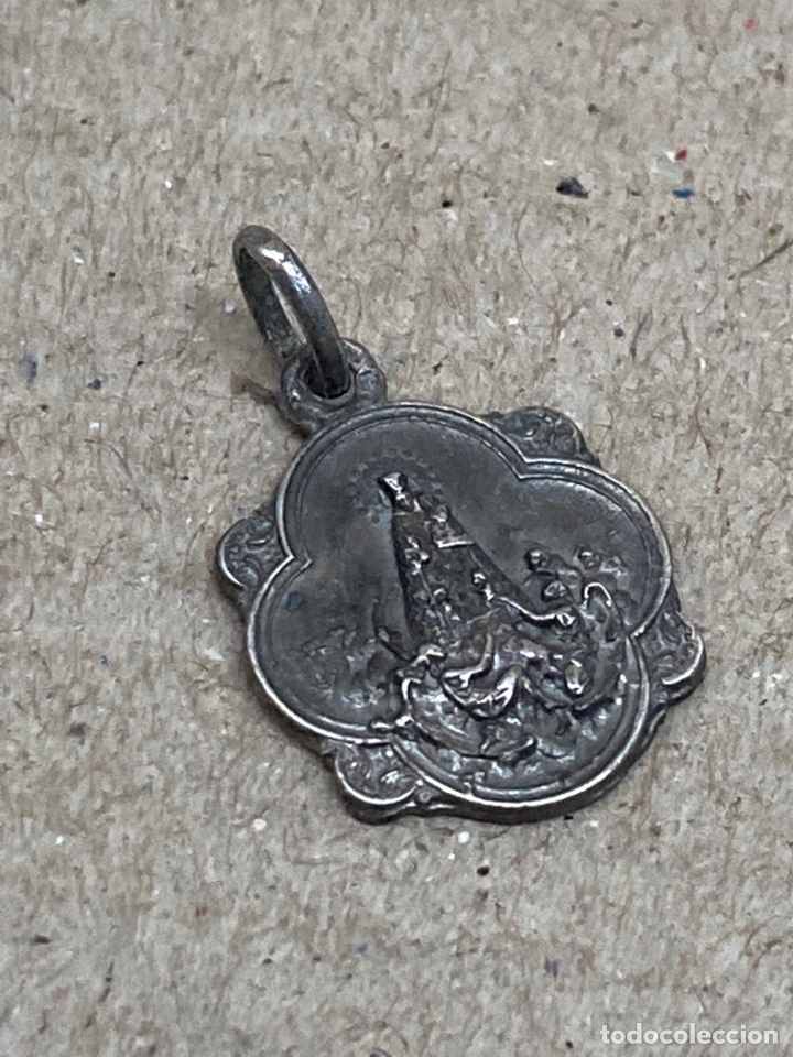Antig&uuml;edades: Medalla de plata religiosa - Foto 1