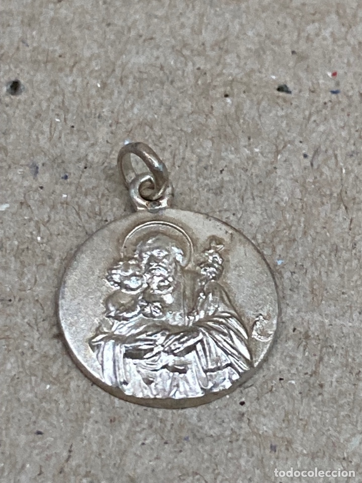 Antig&uuml;edades: Medalla de plata religiosa - Foto 1