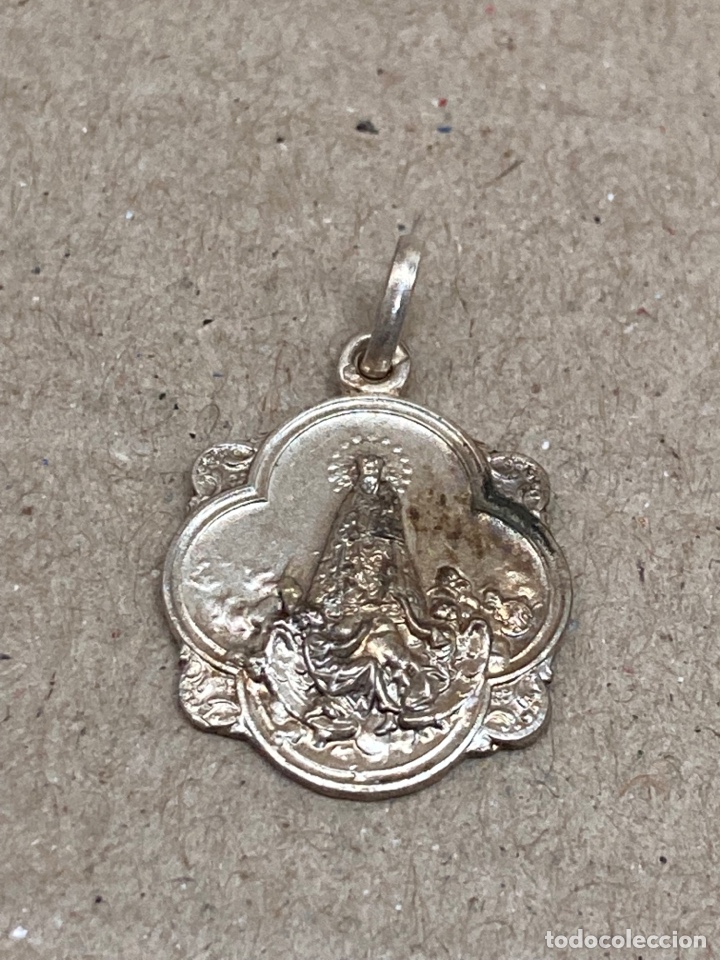 Antig&uuml;edades: Medalla de plata religiosa - Foto 1