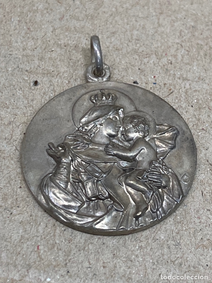 Antig&uuml;edades: Medalla de plata religiosa - Foto 1