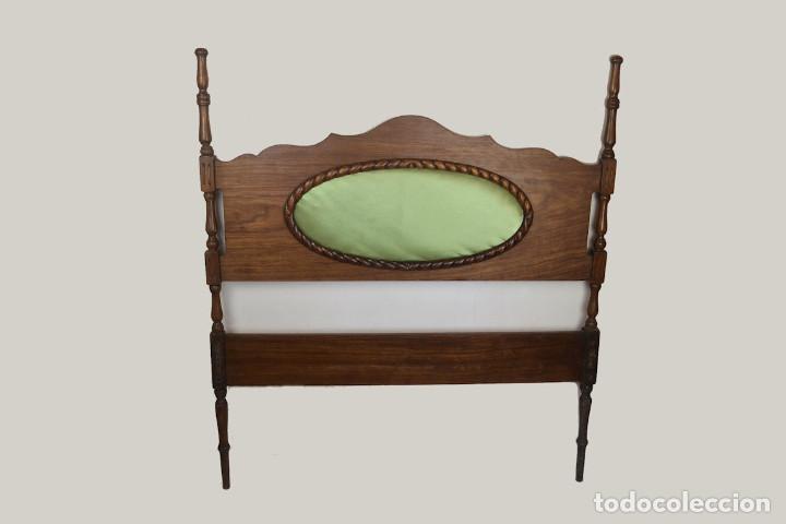 Antig&uuml;edades: CAMA ANTIGUA COMPLETA CON TAPIZADO - Foto 2