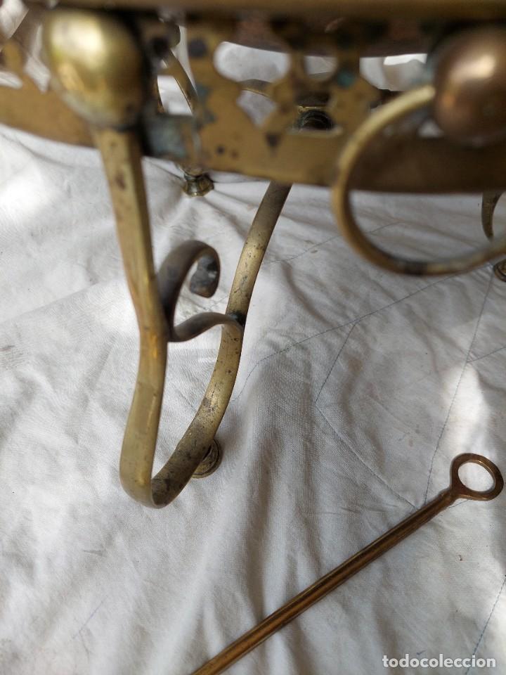 Antig&uuml;edades: Antiguo brasero de metal - Foto 5