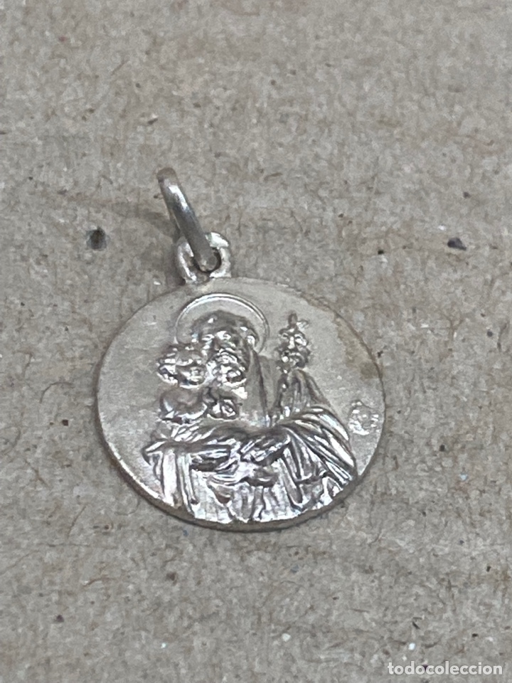 Antig&uuml;edades: Medalla de plata religiosa - Foto 1