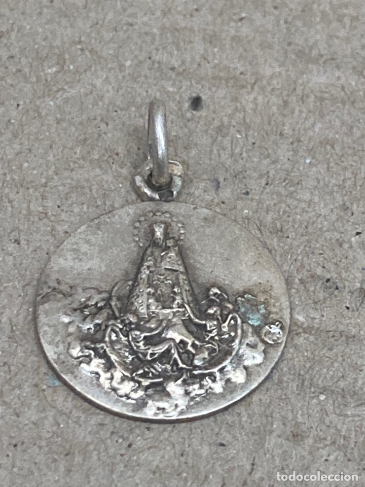 Antig&uuml;edades: Medalla de plata religiosa - Foto 1