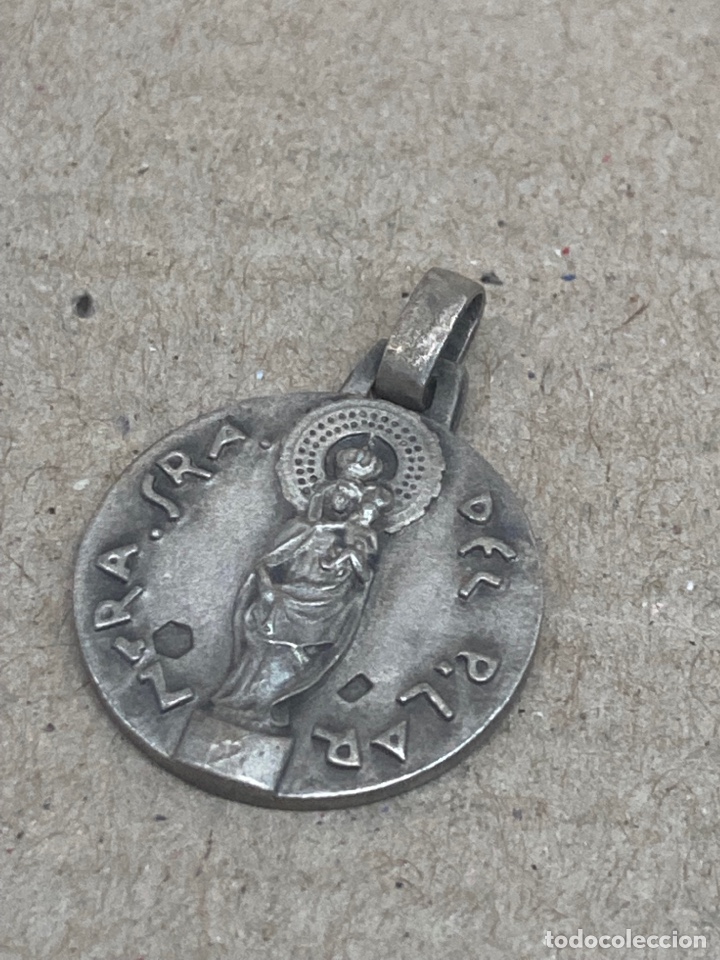 Antig&uuml;edades: Medalla de plata religiosa - Foto 1
