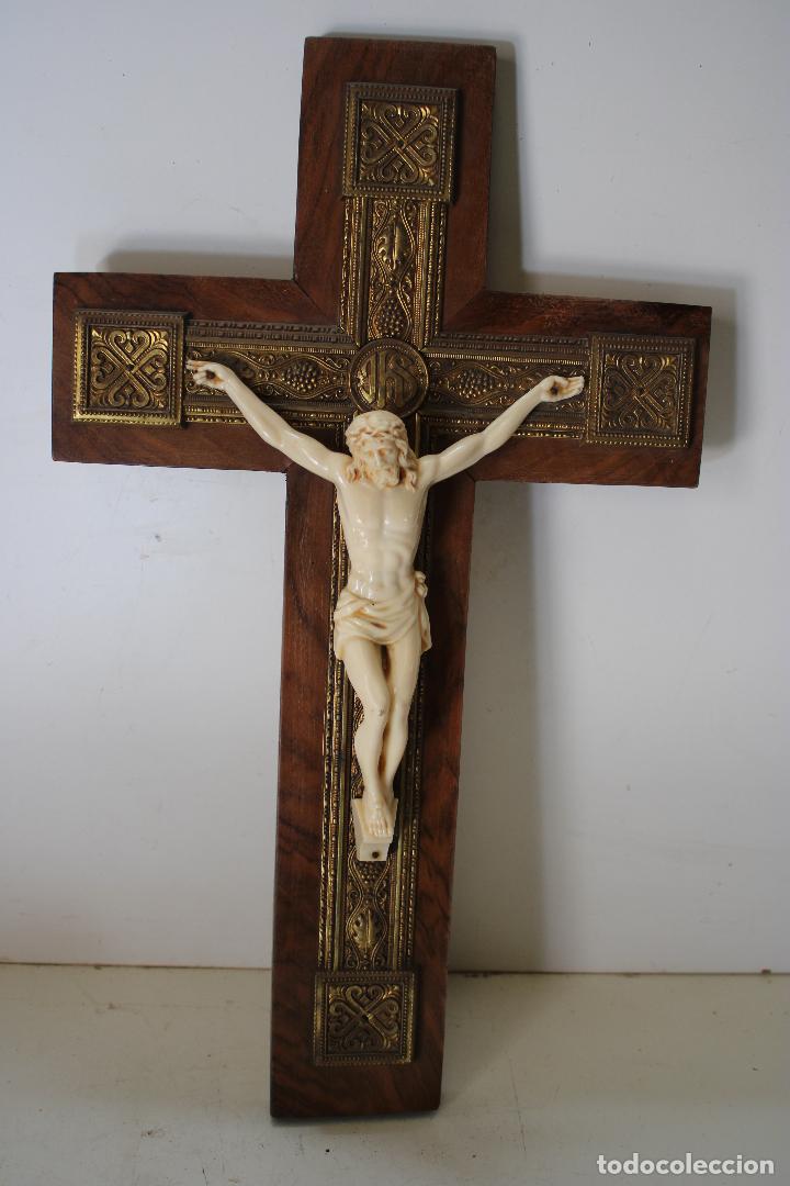 Antig&uuml;edades: cristo en la cruz - Foto 3