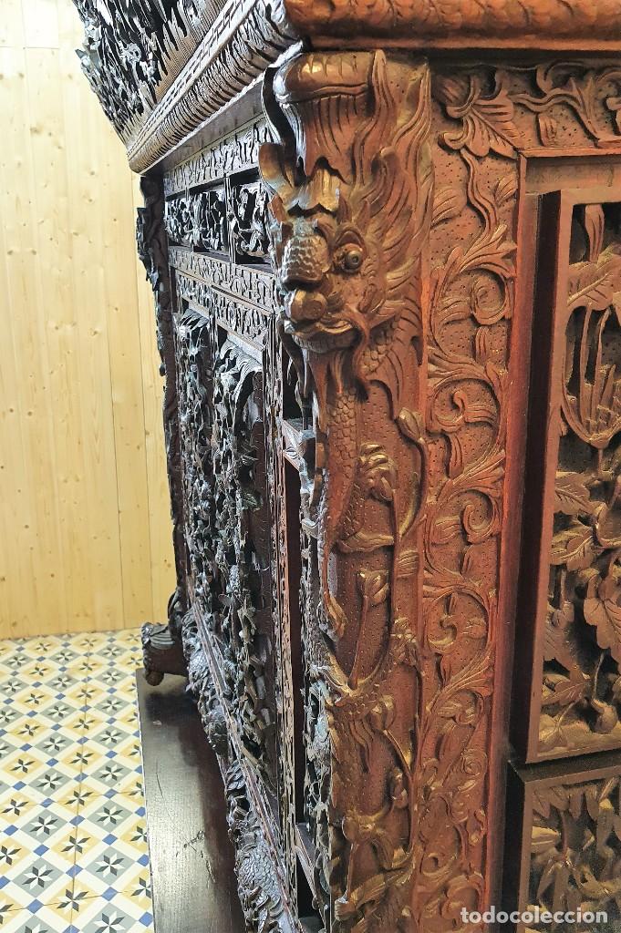 Antig&uuml;edades: Bargue&ntilde;o cabinet tallado en &eacute;bano - Foto 6