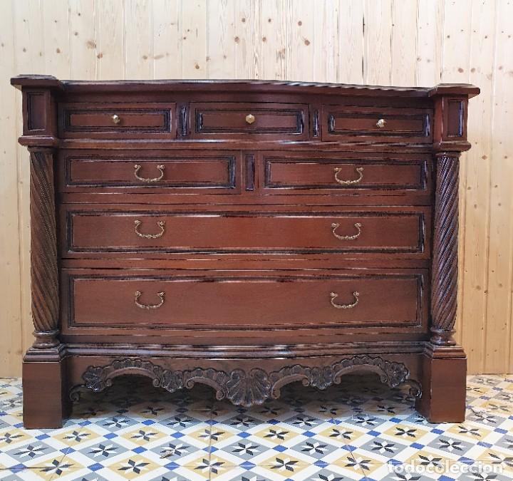 Antig&uuml;edades: DORMITORIO DE NOGAL MACIZO - Foto 11