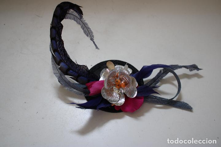 Antig&uuml;edades: tocado carmen navarro - Foto 1