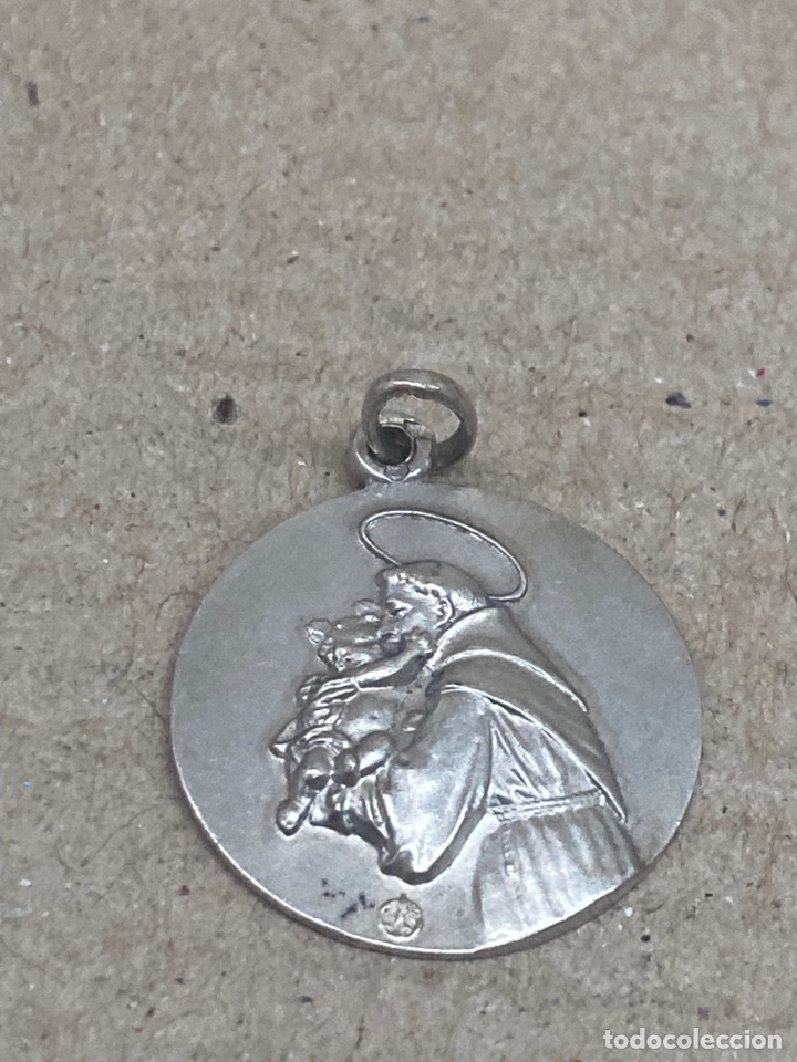 Antig&uuml;edades: Medalla de plata religiosa - Foto 1