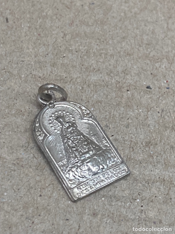 Antig&uuml;edades: Medalla de plata religiosa - Foto 1