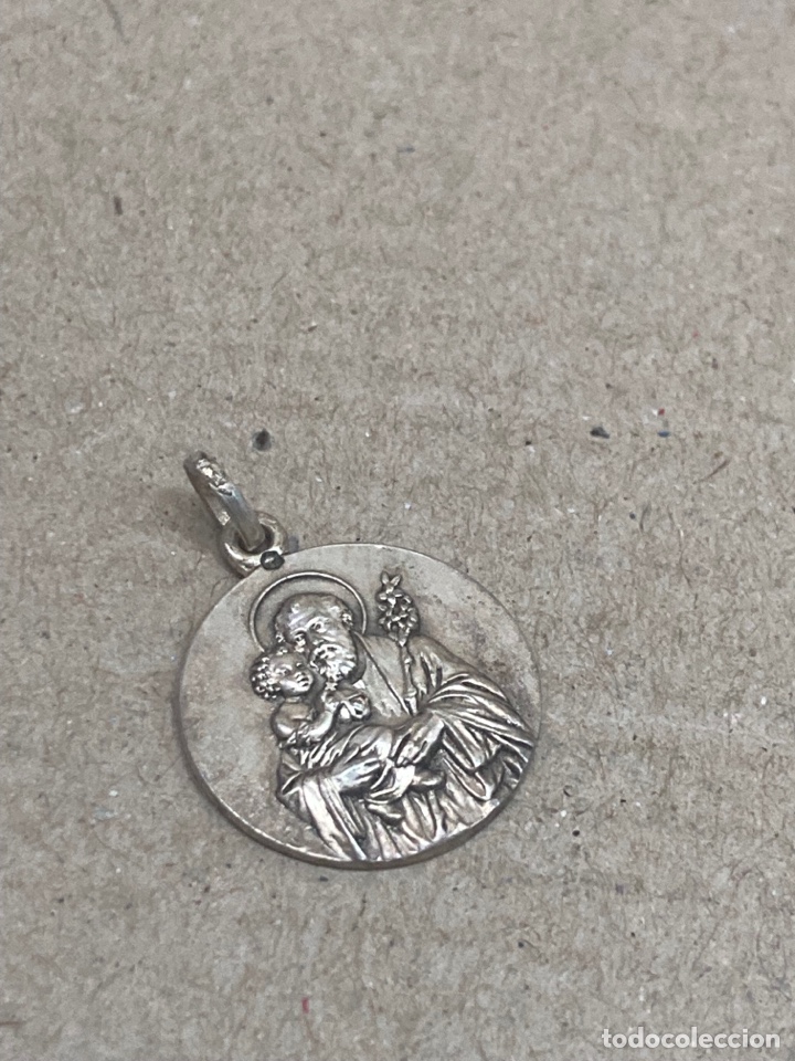 Antig&uuml;edades: Medalla de plata religiosa - Foto 1