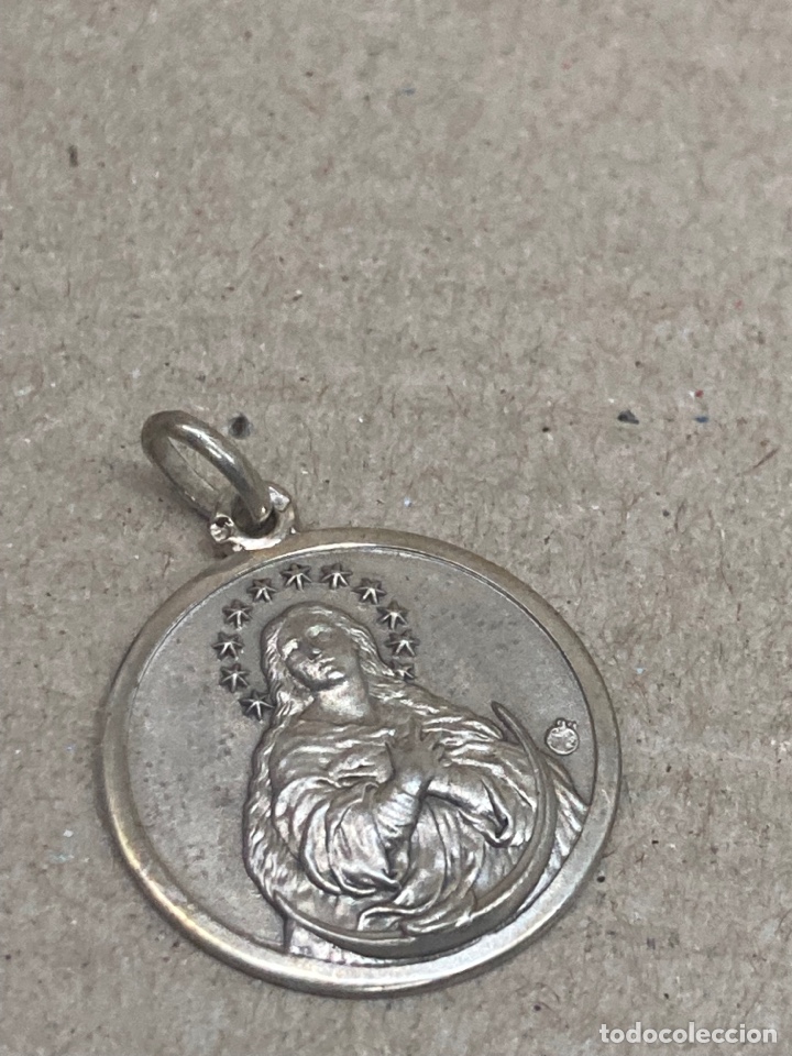 Antig&uuml;edades: Medalla de plata religiosa - Foto 1