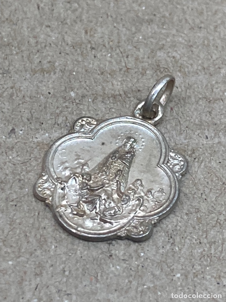 Antig&uuml;edades: Medalla de plata religiosa - Foto 1