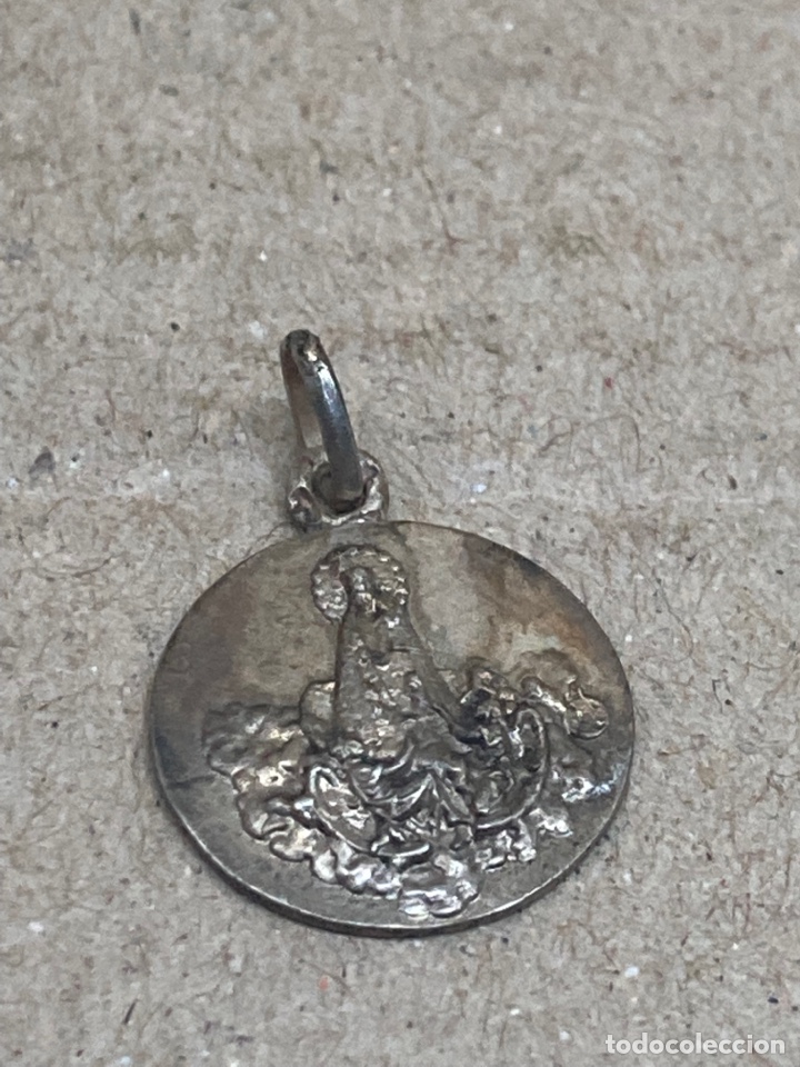 Antig&uuml;edades: Medalla de plata religiosa - Foto 1