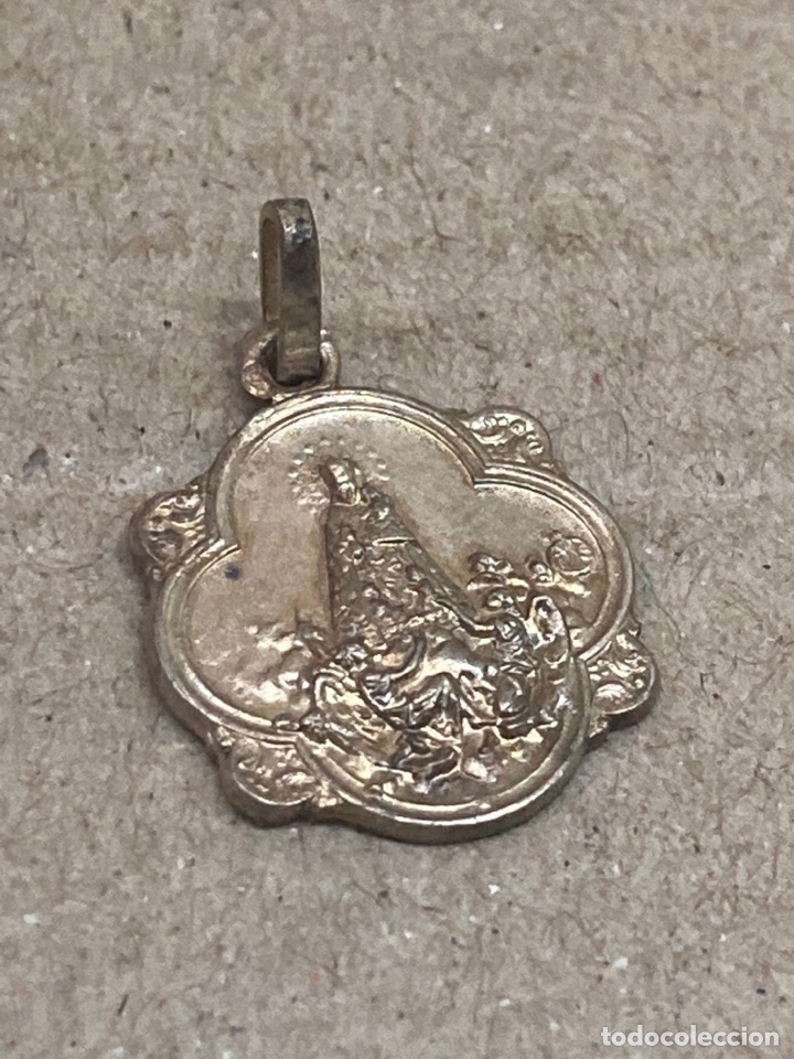 Antig&uuml;edades: Medalla de plata religiosa - Foto 1