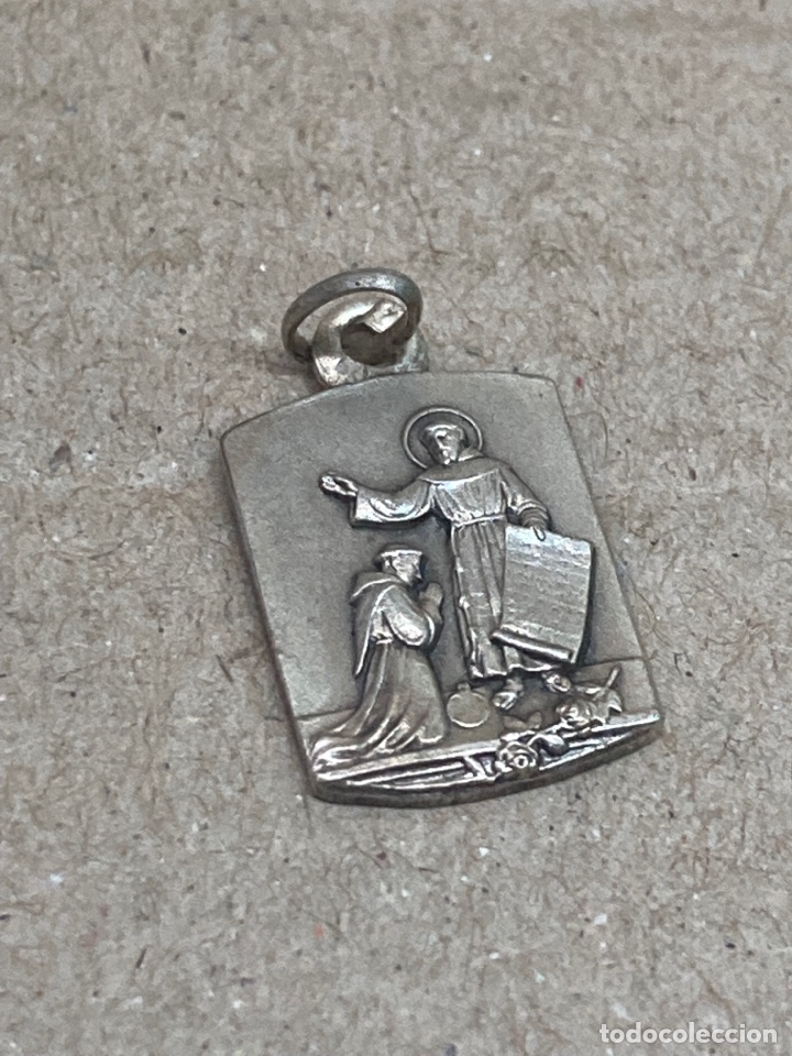 Antig&uuml;edades: Medalla de plata religiosa - Foto 1