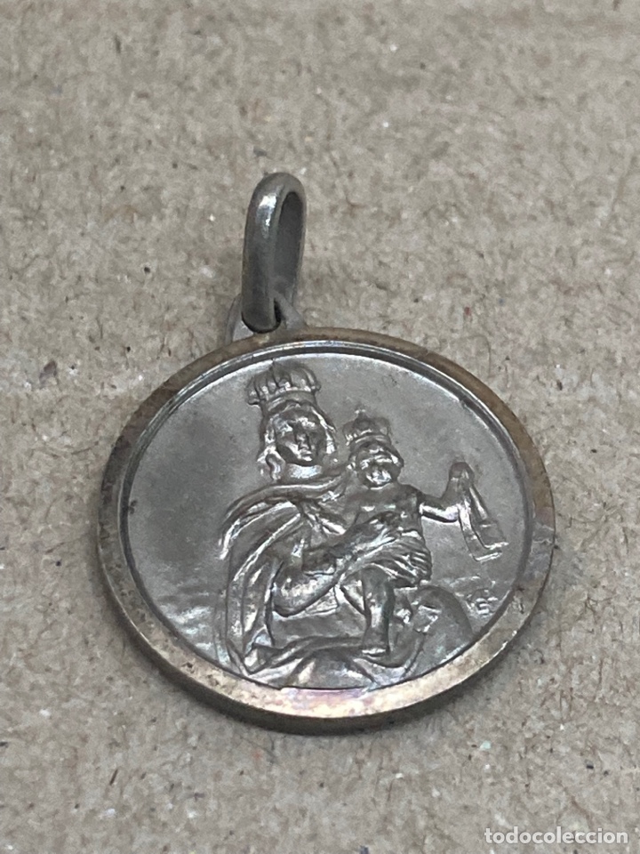 Antig&uuml;edades: Medalla de plata religiosa - Foto 2