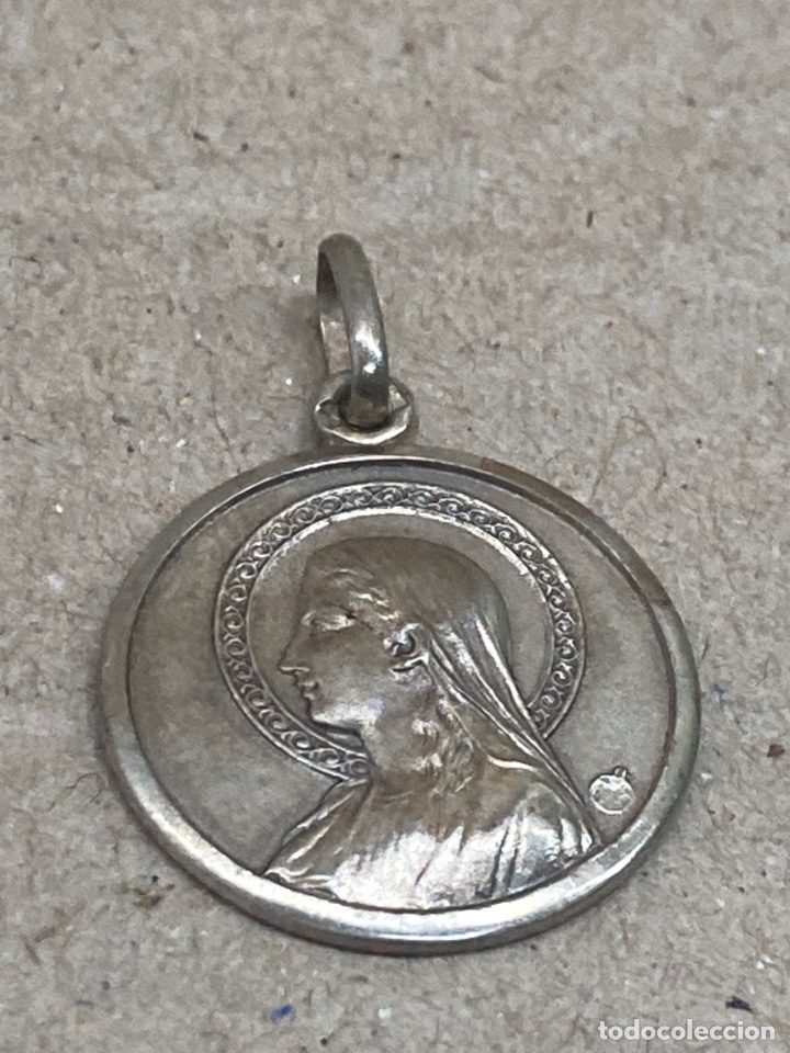 Antig&uuml;edades: Medalla de plata religiosa - Foto 1