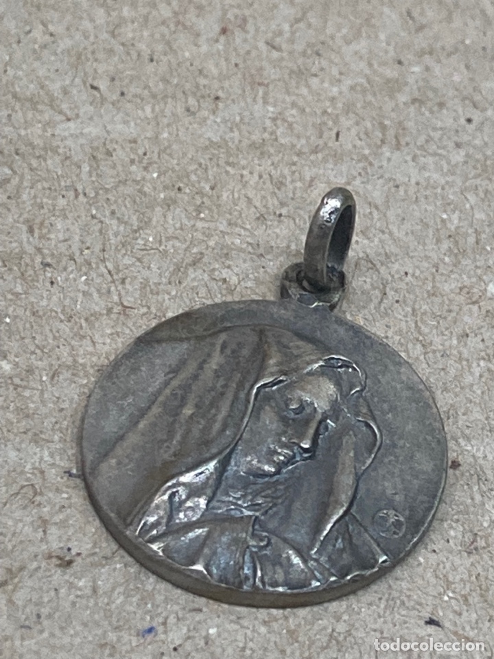 Antig&uuml;edades: Medalla de plata religiosa - Foto 1
