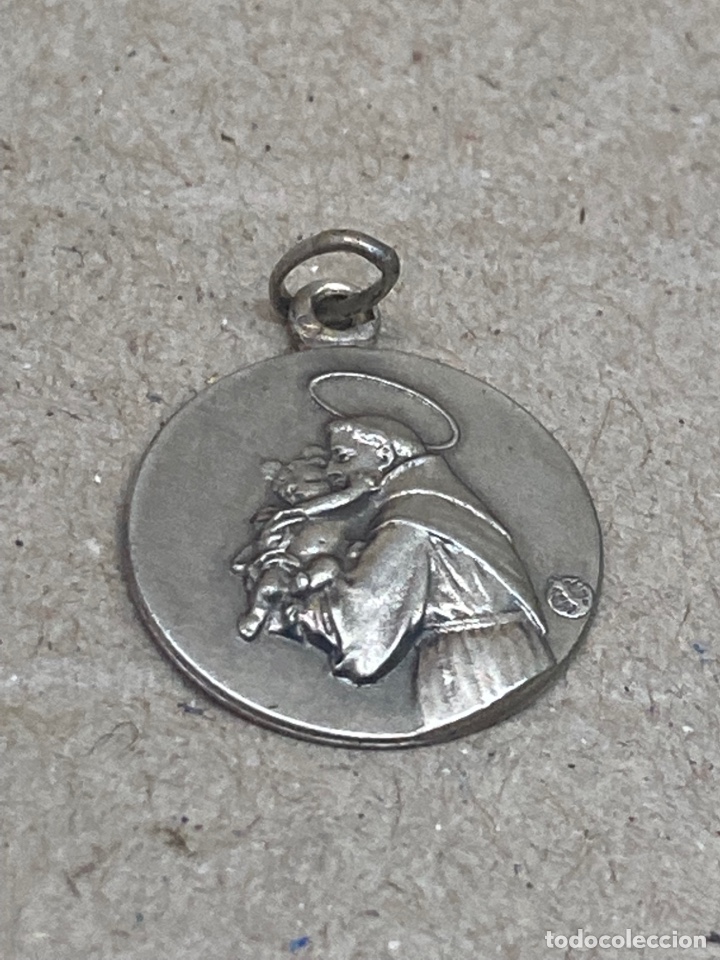 Antig&uuml;edades: Medalla de plata religiosa - Foto 1