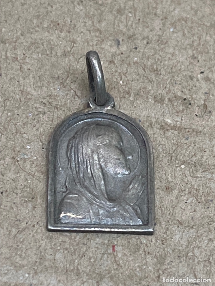Antig&uuml;edades: Medalla de plata religiosa - Foto 1