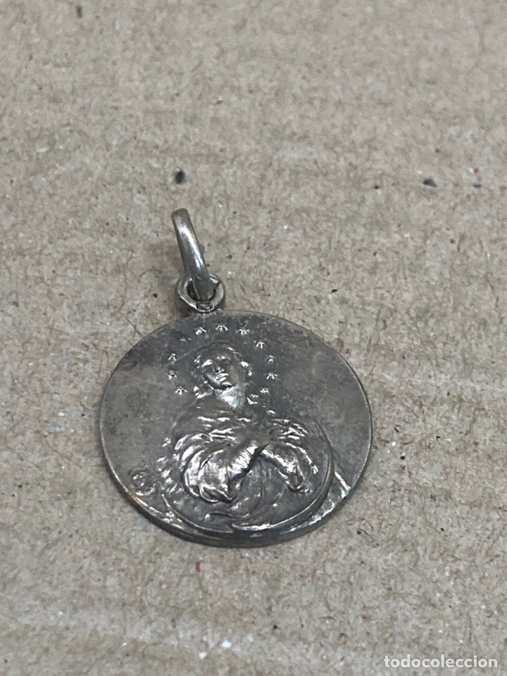 Antig&uuml;edades: Medalla de plata religiosa - Foto 1