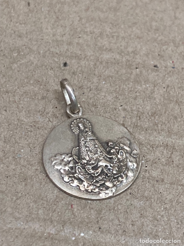 Antig&uuml;edades: Medalla de plata religiosa - Foto 1