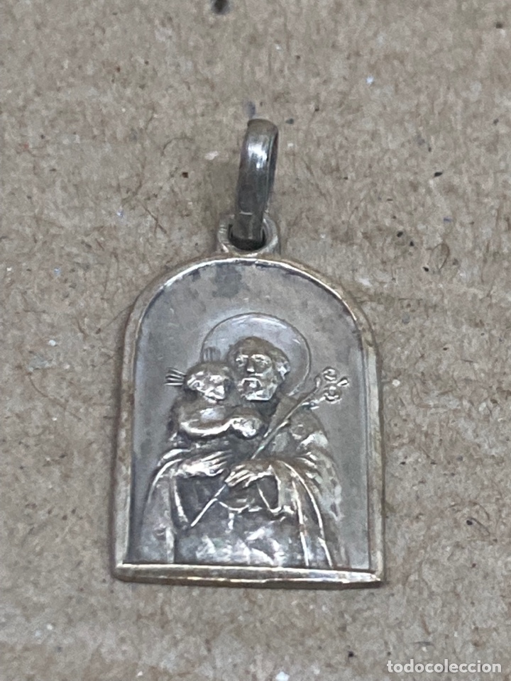 Antig&uuml;edades: Medalla de plata religiosa - Foto 1
