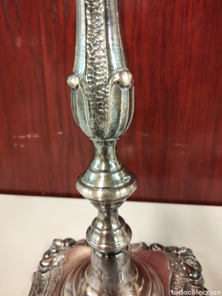 Antig&uuml;edades: PAREJA DE CANDELERO BRONCE - Foto 4