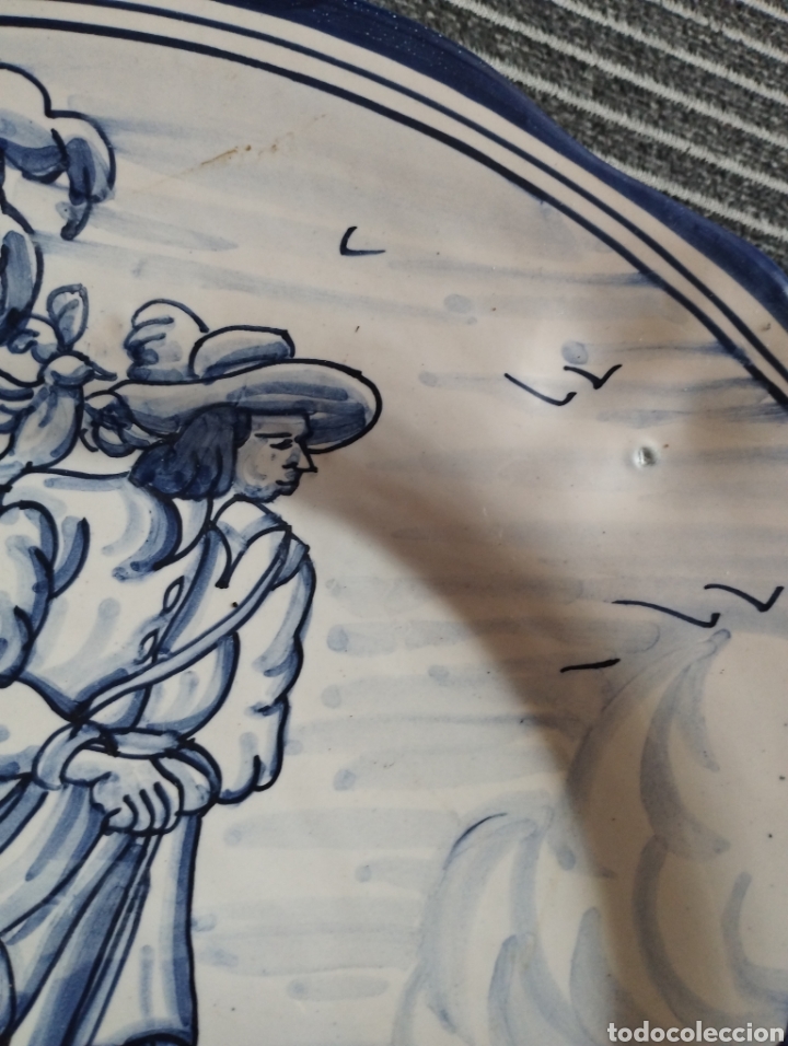 Antig&uuml;edades: Plato talavera el carmen - Foto 3