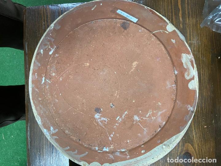 Antig&uuml;edades: Plato de barro dibujo de flores - Foto 4