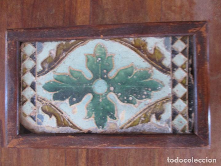 Antig&uuml;edades: Azulejo del siglo XVI - Foto 1
