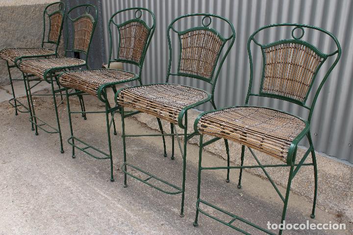 Antig&uuml;edades: 5 sillas de barra de hierro y bamb&uacute; - Foto 4