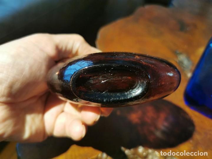 Antig&uuml;edades: DOS BOTELLAS ANTIGUAS DE CRISTAL - Foto 6