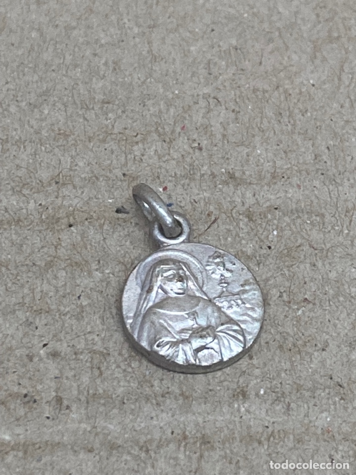 Antig&uuml;edades: Medalla de plata religiosa - Foto 1