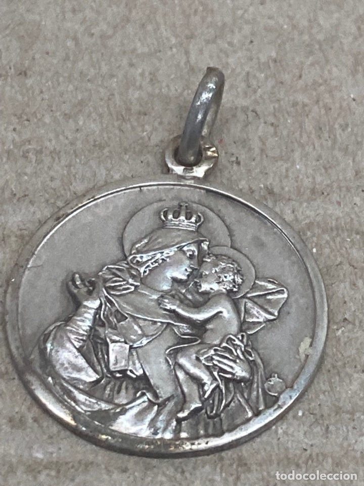 Antig&uuml;edades: Medalla de plata religiosa - Foto 1