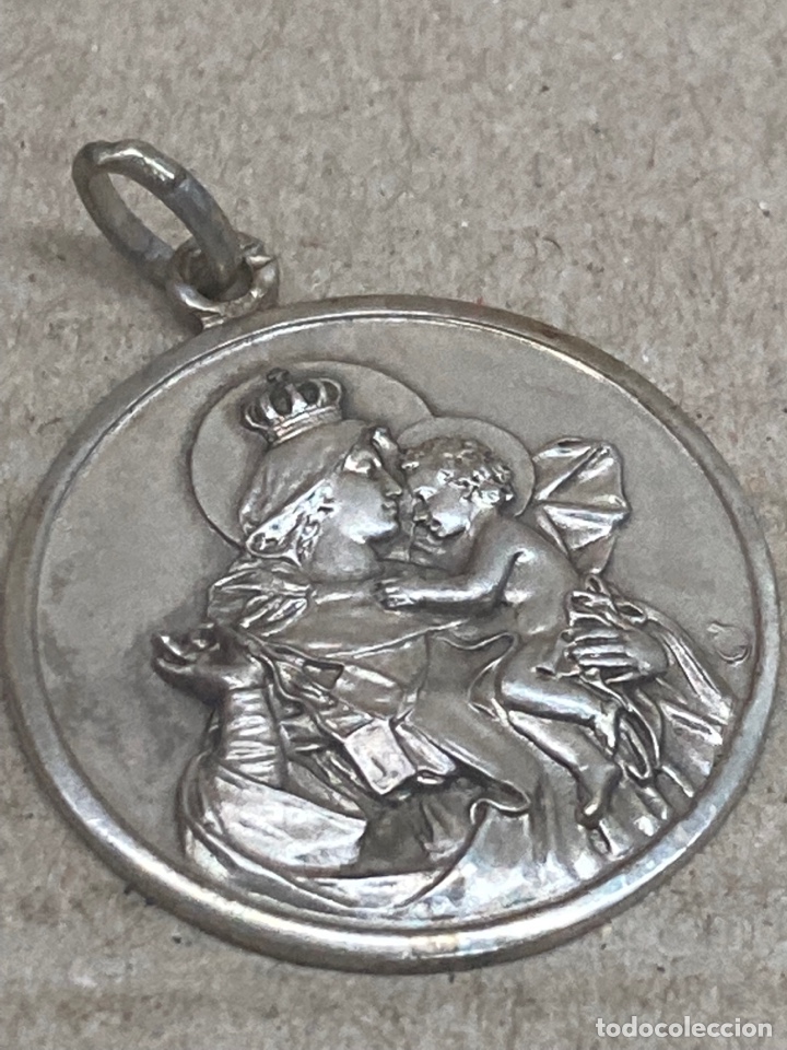 Antig&uuml;edades: Medalla de plata religiosa - Foto 1