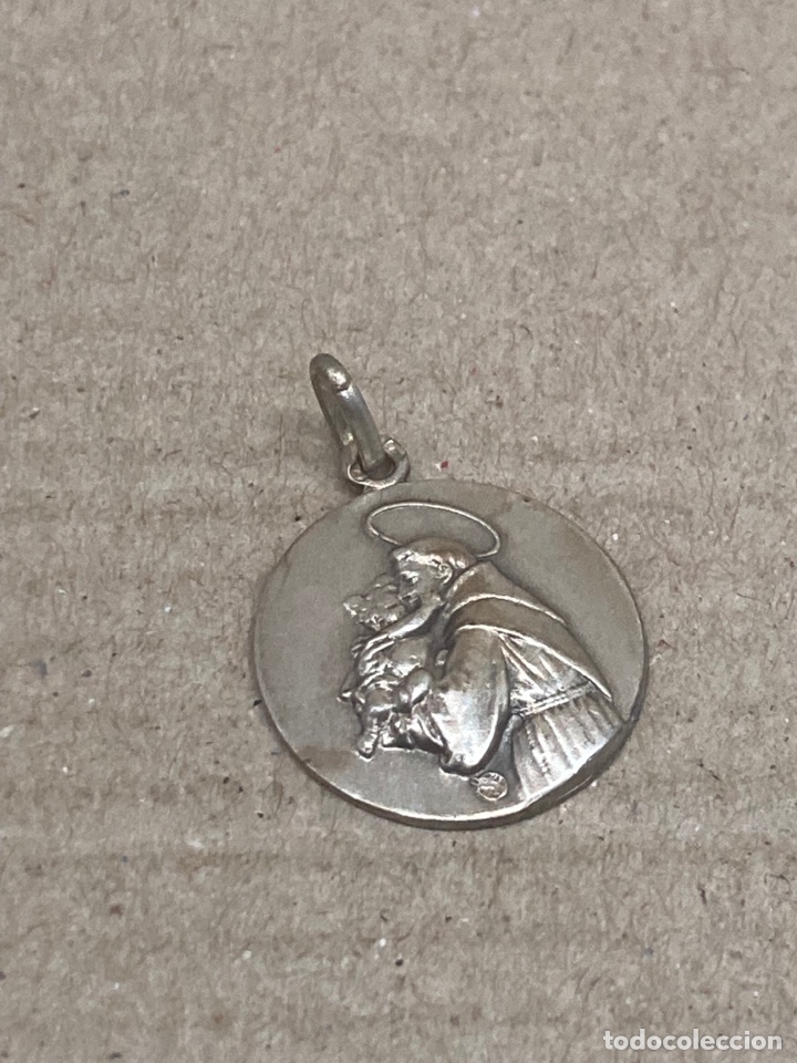 Antig&uuml;edades: Medalla de plata religiosa - Foto 1