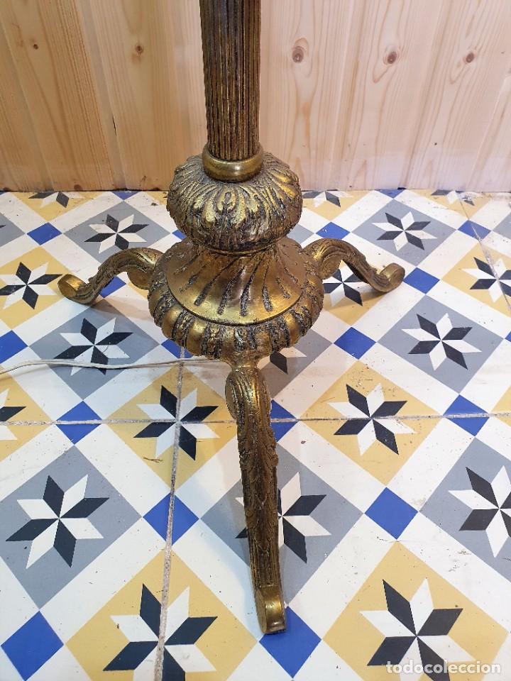 Antig&uuml;edades: LAMPARA DE PIE EN BRONCE - Foto 1