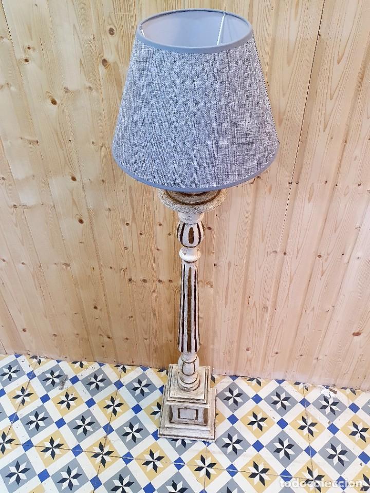 Antig&uuml;edades: LAPARA DE PIE EN MADERA - Foto 2