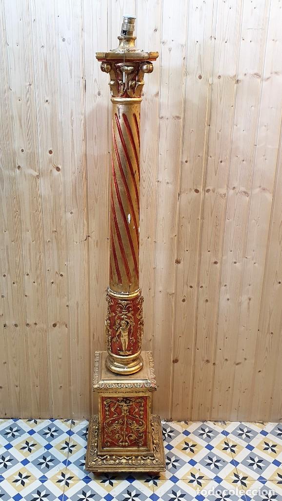 Antig&uuml;edades: LAMPARA DE PIE -COLUMNA TALLADA Y POLICROMADA CON PAN DE ORO - Foto 3